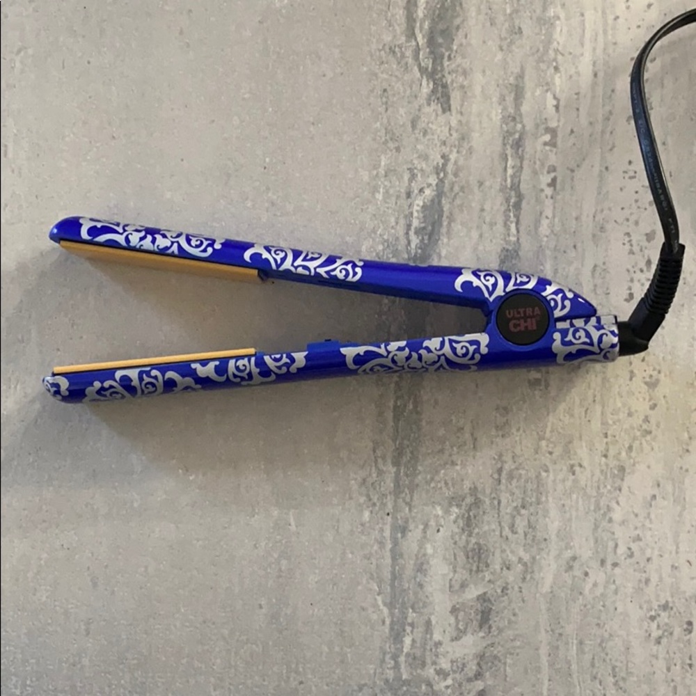 Ultra Chi Straightener